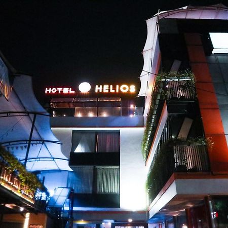 Helios Hotel Malang Exteriör bild
